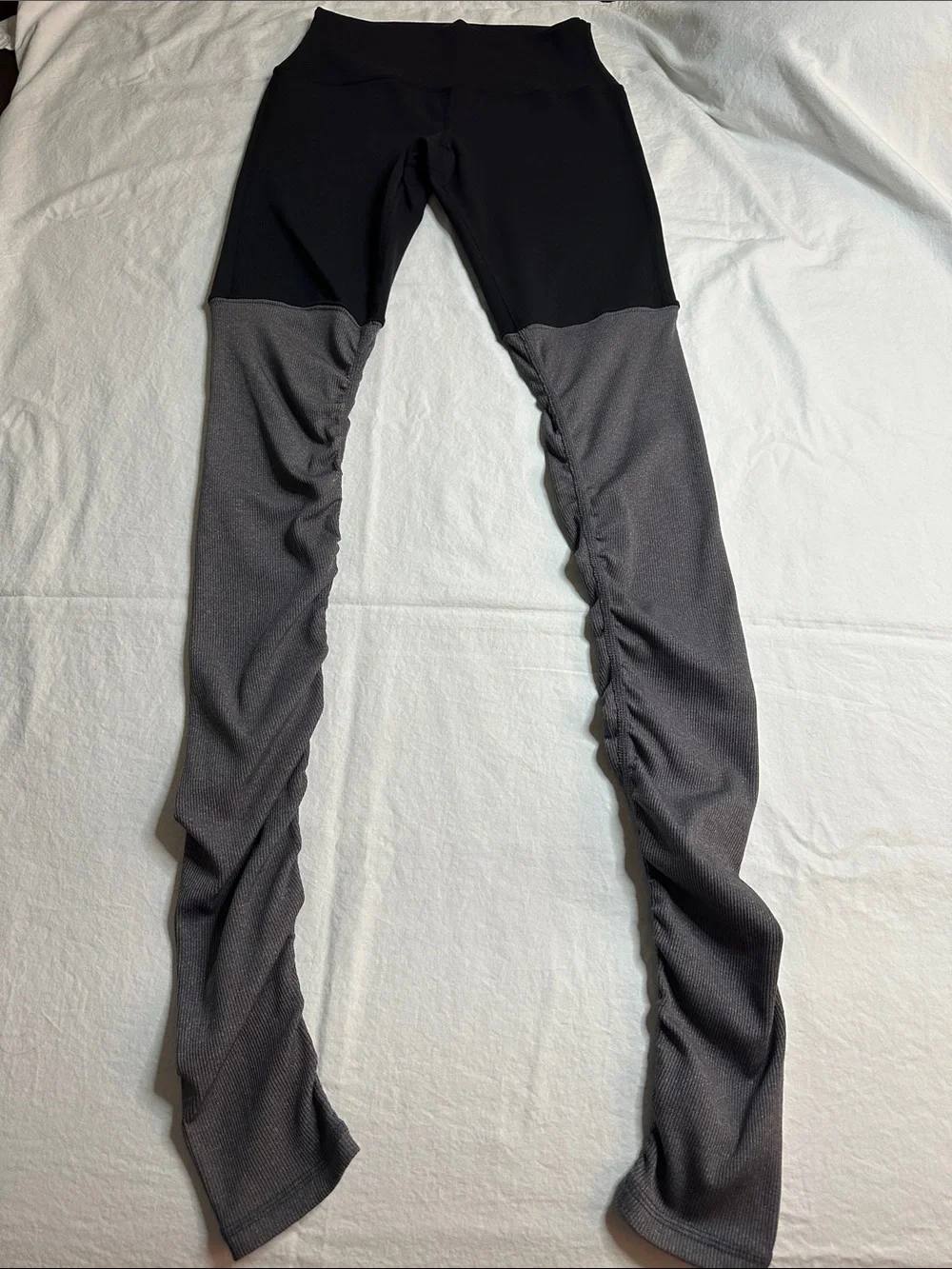 Alo High Waisted Alosoft Goddess Legging Size S
